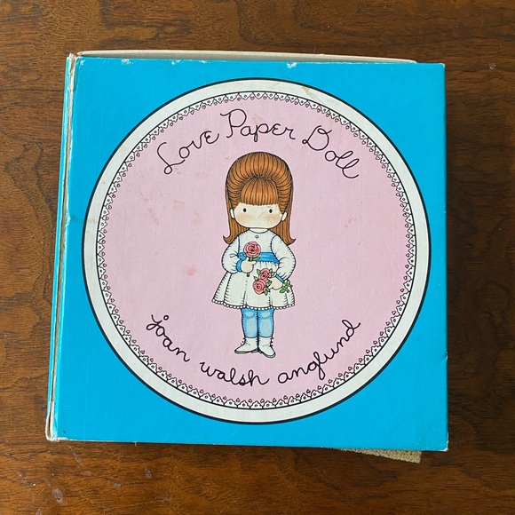 Rare Joan Walsh Anglund Love Paper Doll set vintage 1975 - Picture 1 of 4